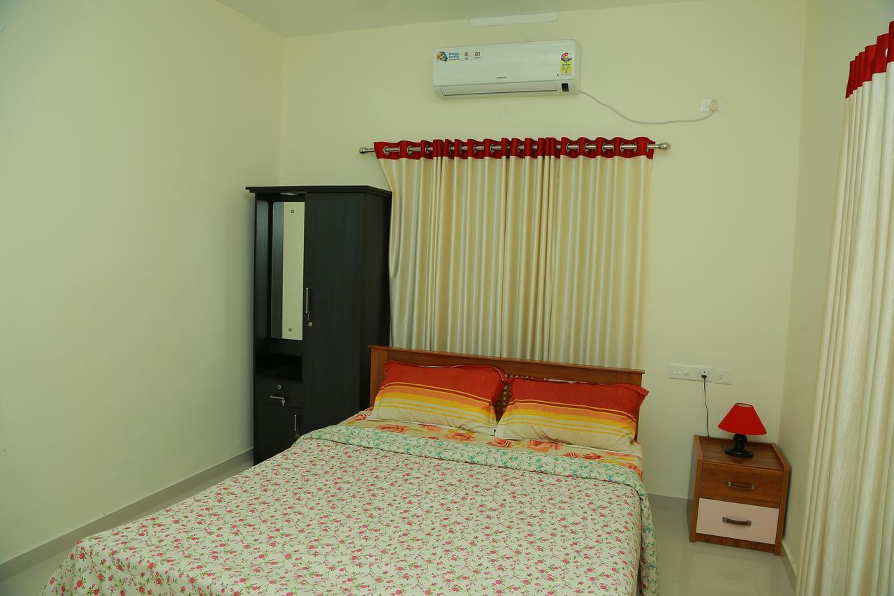 Friendsland Home Stay Kochi Esterno foto