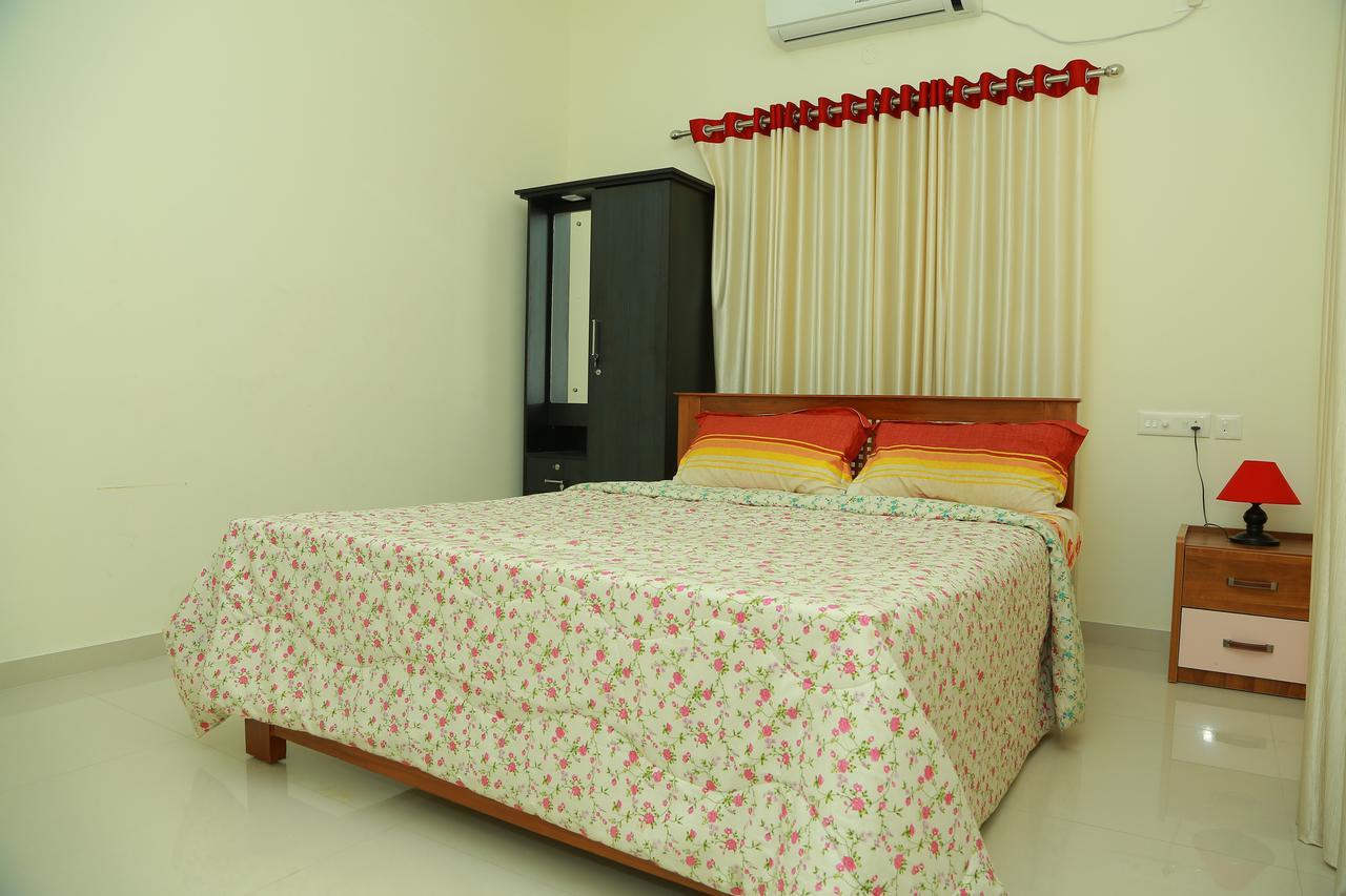 Friendsland Home Stay Kochi Esterno foto