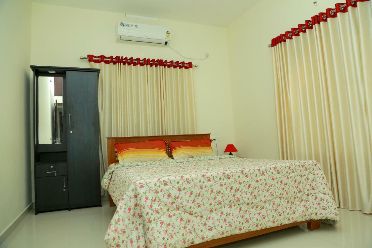 Friendsland Home Stay Kochi Esterno foto